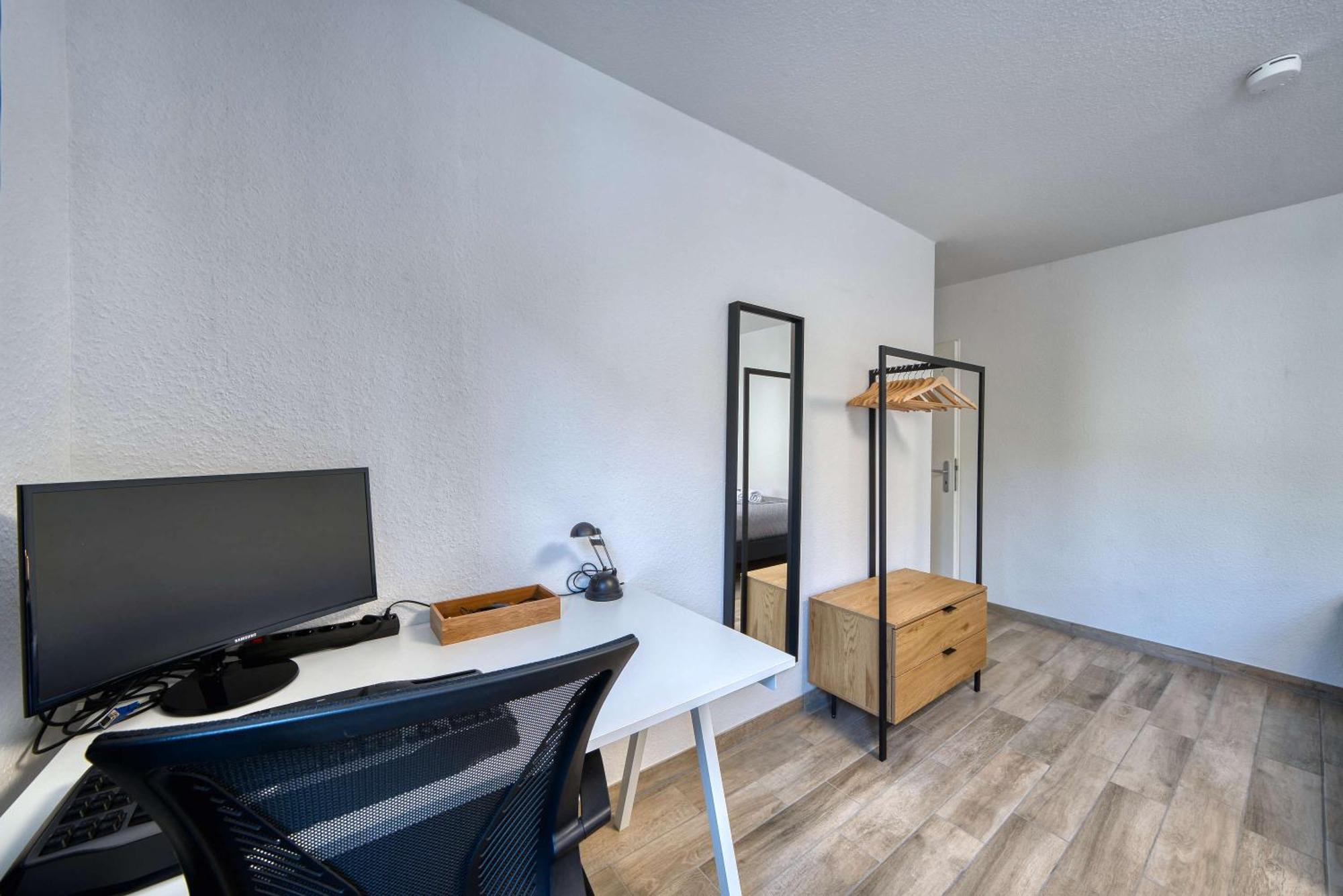 Dnd Stadtoase I Park I Workstation I Netflix I Parken I Kaffee I Waschmaschine I Trockner I Xbox Würzburg Exteriör bild